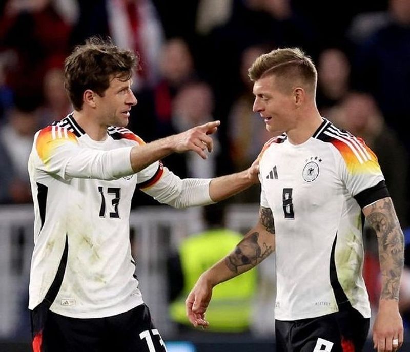 Tài năng và sự già rơ của Kroos là rất cần thiết cho tham vọng chinh phục EURO 2024 của ĐT Đức.