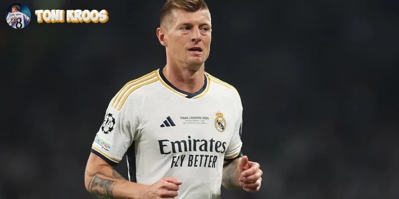 Gia nhập đội bóng hoàng gia