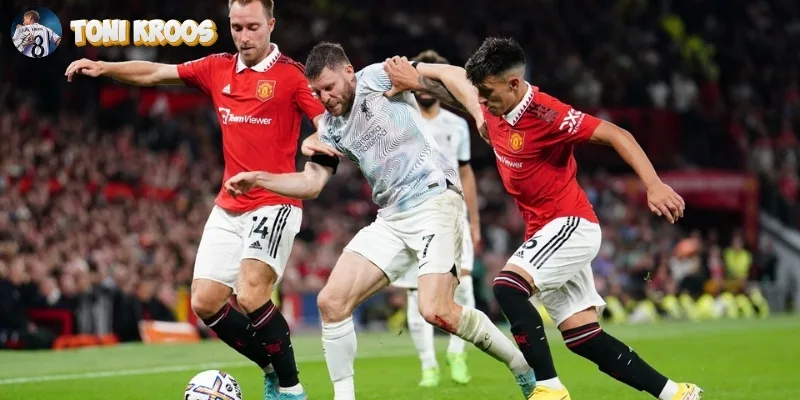 Hậu vệ cánh tham gia tấn công